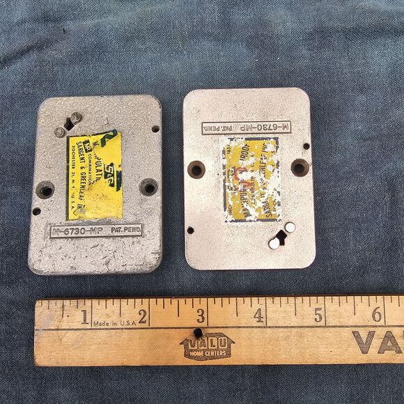 Sargent & Greenleaf Manipulation Proof Combo Safe Lock Backplates 6730-MP - Picture 3 of 5